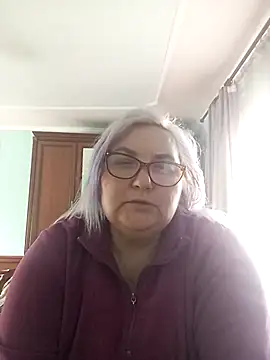 AureliaSky598 online show from April 2026 01:04:01 PM