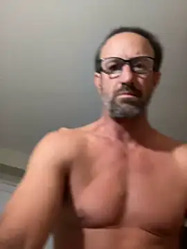 Pink-Tip-Bunny online show from April 2026 10:33:01 AM