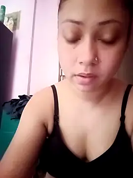 Snapshot of Hot_Soniya_08 chatting on May 2026 05:56:01 AM Hot Soniya 08 online show from May 2026 05:56:01 AM