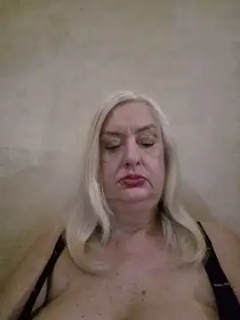 Julia20X online show from June 2026 10:13:02 AM