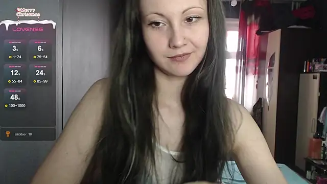 Snapshot of MuseAlice chatting on April 2026 05:12:02 AM MuseAlice online show from April 2026 05:12:02 AM