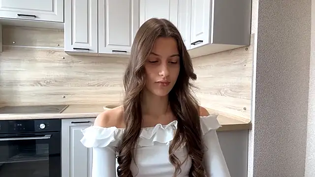 LiseVener online show from April 2026 07:14:01 AM