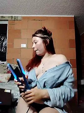 Snapshot of MorganaTheQueen chatting on April 2026 02:53:02 AM MorganaTheQueen online show from April 2026 02:53:02 AM