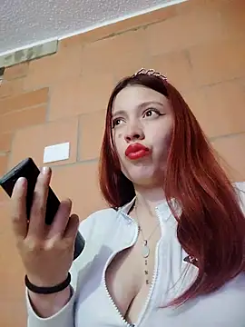 Snapshot of MorganaTheQueen chatting on April 2026 01:59:01 AM MorganaTheQueen online show from April 2026 01:59:01 AM