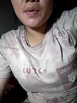 giahan1 online show from April 2026 12:32:01 PM