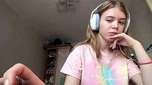 HebrewRiding online show from April 2026 08:04:02 AM