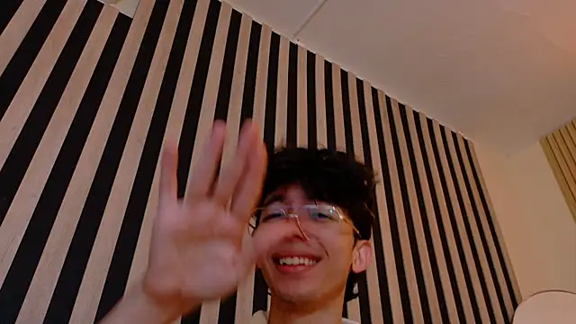 Twink Sebas7 online show from July 2026 12:21:02 PM
