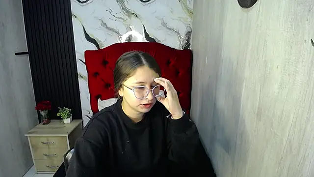 Snapshot of sammy__green chatting on April 2026 01:06:02 PM sammy green online show from April 2026 01:06:02 PM