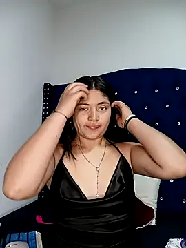 Snapshot of Hanna-Hot- chatting on April 2026 12:11:02 PM Hanna-Hot- online show from April 2026 12:11:02 PM