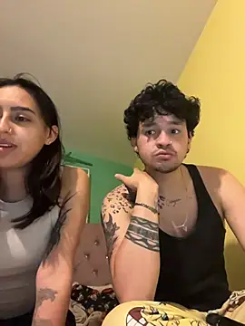 hotlatinocouple   online show from June 2026 03:20:02 AM
