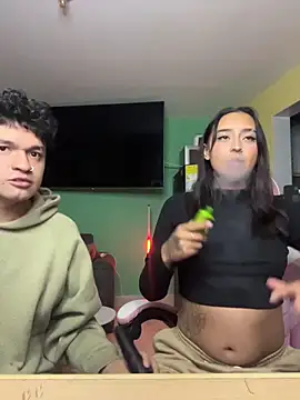 hotlatinocouple   online show from July 2026 11:48:01 PM