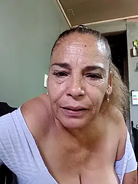 Snapshot of Maripoza71 chatting on April 2026 05:29:01 PM Maripoza71 online show from April 2026 05:29:01 PM