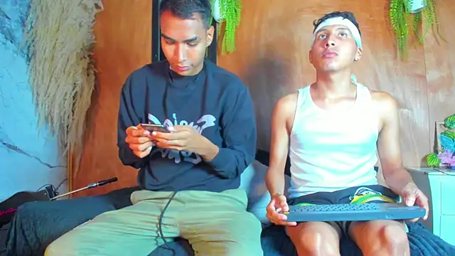 rafael velvet online show from April 2026 10:56:02 PM