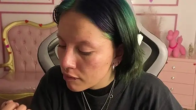 lewii t online show from April 2026 03:20:02 AM