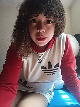 SweetJeii online show from July 2026 06:04:02 PM