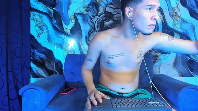 Mateo and Jose online show from May 2026 04:08:02 AM