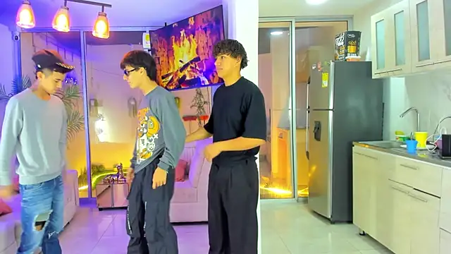 Nicoboys  online show from May 2026 05:26:02 AM