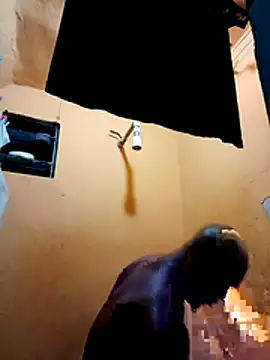 Snapshot of goodloveboss chatting on April 2026 05:21:01 AM goodloveboss online show from April 2026 05:21:01 AM