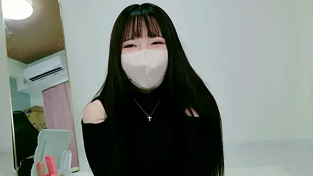 Snapshot of yuno_168 chatting on May 2026 04:29:02 AM yuno 168 online show from May 2026 04:29:02 AM