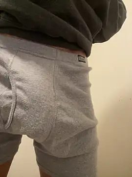 Snapshot of Mr_BabyLeg chatting on April 2026 08:28:02 AM Mr BabyLeg online show from April 2026 08:28:02 AM