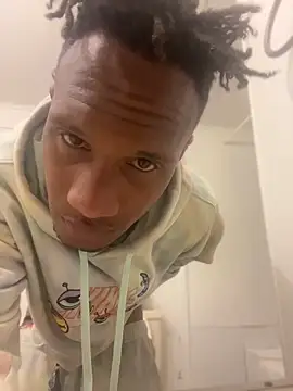 Snapshot of ljglobalnetwork chatting on April 2026 09:45:01 AM ljglobalnetwork online show from April 2026 09:45:01 AM