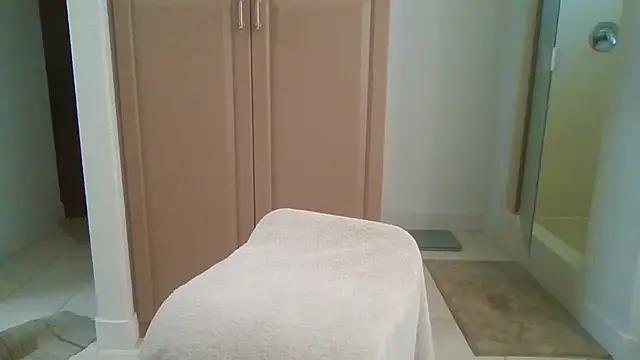 Snapshot of Take-A-Look chatting on June 2026 03:06:02 PM Take-A-Look online show from June 2026 03:06:02 PM