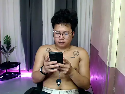 Soctober online show from April 2026 05:03:02 AM