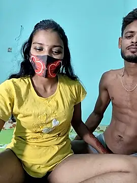 Hot-Couple4 online show from May 2026 05:18:02 PM