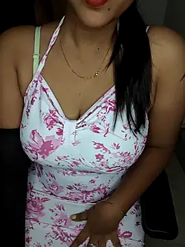 Tamilmoon006 online show from June 2026 01:45:02 PM