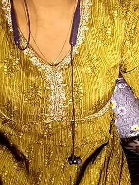 SEXY NOOR01 online show from April 2026 07:24:02 AM