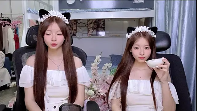 xiaoqiao-daqiao online show from May 2026 08:07:02 PM