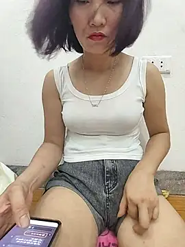 2 banana online show from June 2026 02:14:02 AM