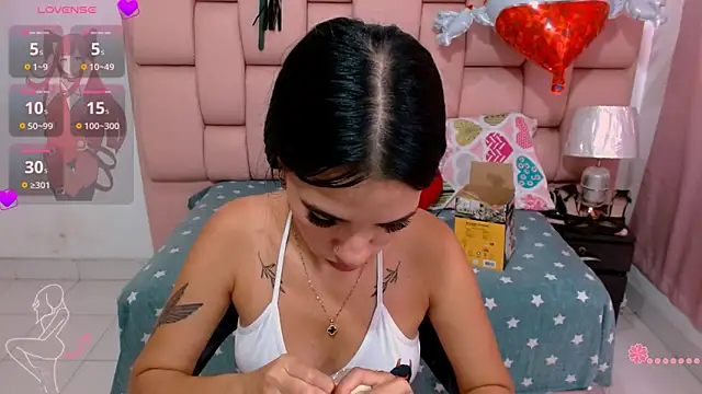 Snapshot of vanesa_22_ chatting on April 2026 04:36:02 PM vanesa 22 online show from April 2026 04:36:02 PM