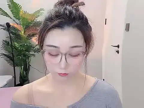 Snapshot of Yunxi- chatting on April 2026 01:41:01 AM Yunxi- online show from April 2026 01:41:01 AM