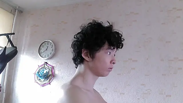 Miklaxyk online show from April 2026 09:27:01 AM