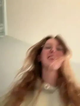 Snapshot of SweetNatalie699 chatting on April 2026 03:39:01 PM SweetNatalie699 online show from April 2026 03:39:01 PM