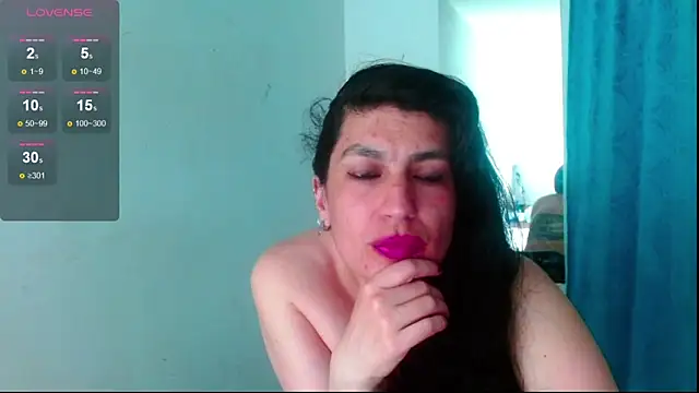 Snapshot of diosa_gil chatting on May 2026 12:51:02 AM diosa gil online show from May 2026 12:51:02 AM