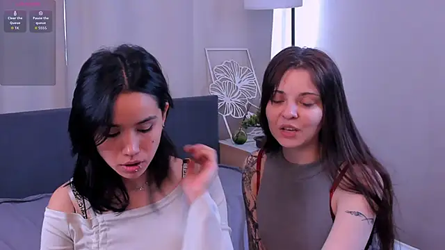 Snapshot of ReynaGrinvalsky chatting on April 2026 07:58:02 AM ReynaGrinvalsky online show from April 2026 07:58:02 AM