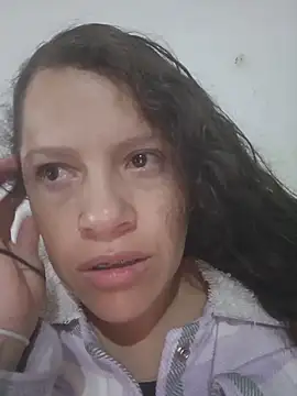 angelplu online show from June 2026 10:59:01 PM