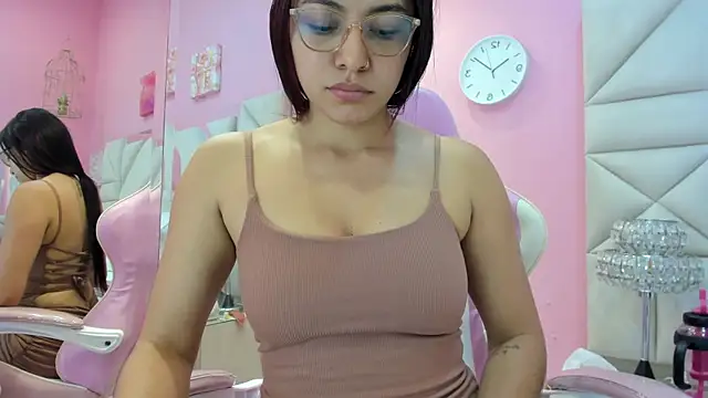 Snapshot of luna_hix chatting on July 2026 12:11:02 PM luna hix online show from July 2026 12:11:02 PM