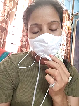 bigboobssexybaby online show from April 2026 07:13:02 AM