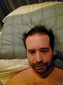 Snapshot of Looney_Goon chatting on April 2026 01:36:02 AM Looney Goon online show from April 2026 01:36:02 AM