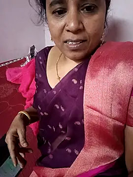 Snapshot of Tamilaunty35 chatting on July 2026 06:49:02 PM Tamilaunty35 online show from July 2026 06:49:02 PM