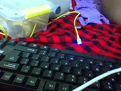 Snapshot of Juicy-berrry chatting on April 2026 07:08:02 PM Juicy-berrry online show from April 2026 07:08:02 PM