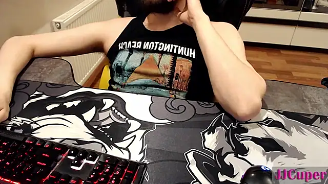 Snapshot of JJCuper chatting on April 2026 04:56:02 PM JJCuper online show from April 2026 04:56:02 PM