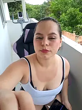 Snapshot of Sarita_21 chatting on April 2026 06:45:02 PM Sarita 21 online show from April 2026 06:45:02 PM