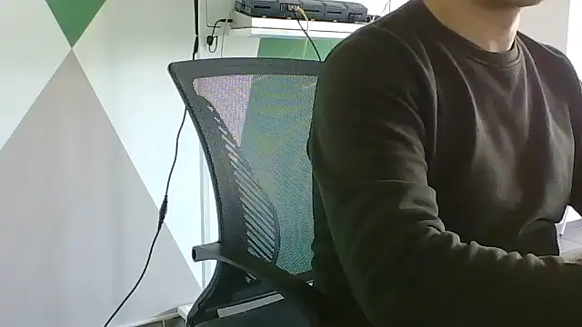 brunosso85ita online show from April 2026 07:44:02 AM