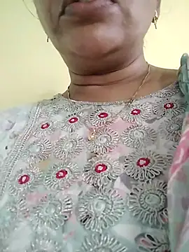 Snapshot of Monika_telugu_queen chatting on July 2026 08:20:02 AM Monika telugu queen online show from July 2026 08:20:02 AM