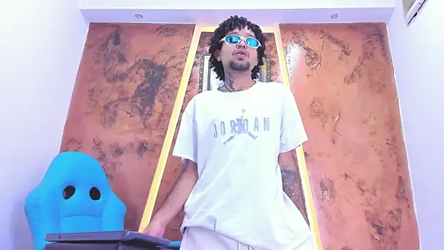 Snapshot of Josh_Hot_Sex chatting on April 2026 11:50:02 AM Josh Hot Sex online show from April 2026 11:50:02 AM