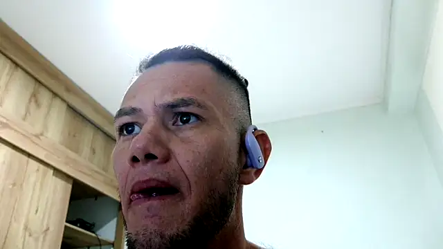 andrew 1520 online show from November 2025 08:35:02 PM